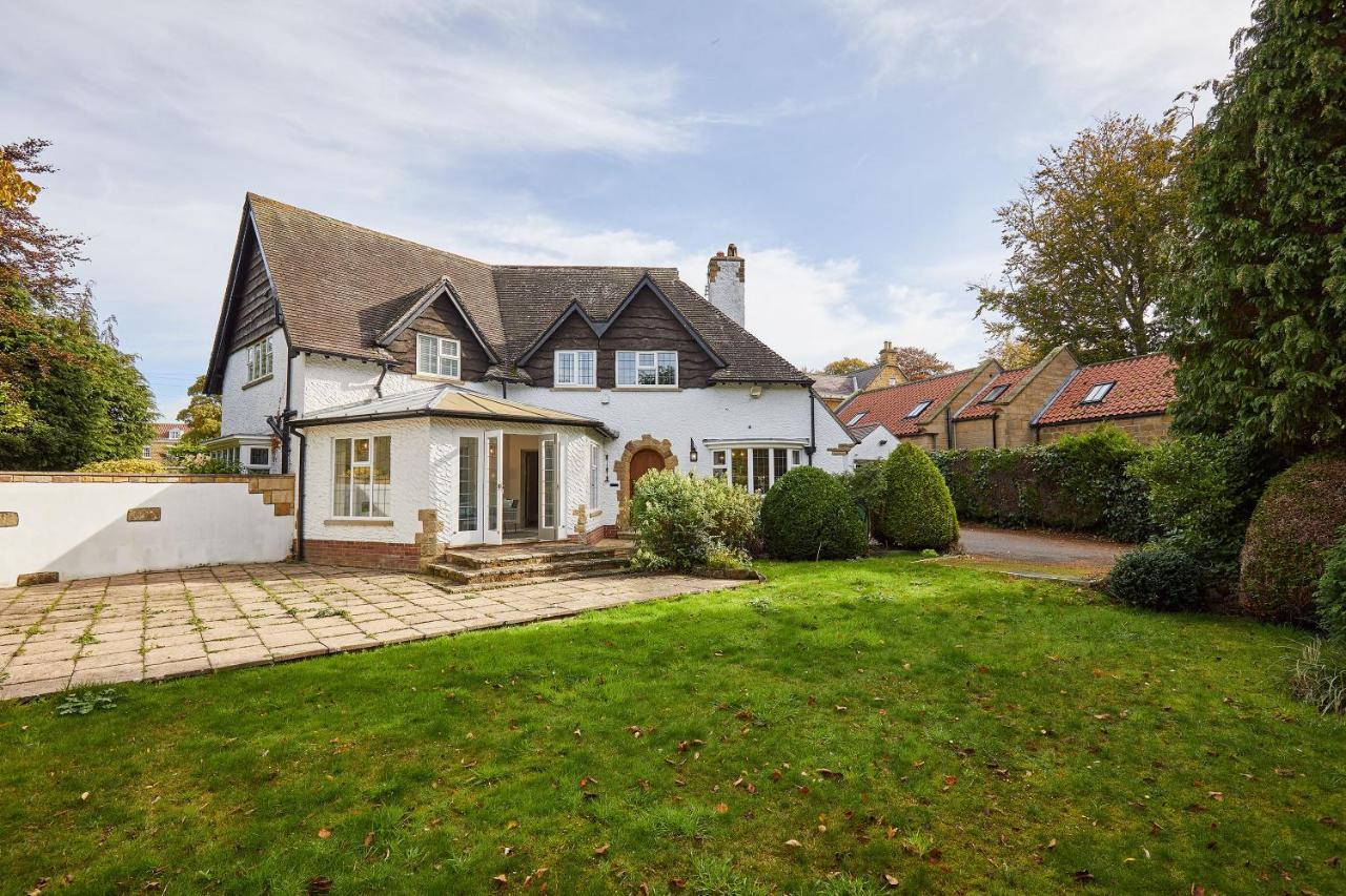 Host & Stay - White Lodge Scalby  Exterior photo